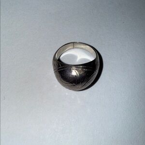 vintage sterling silver etched dome ring
